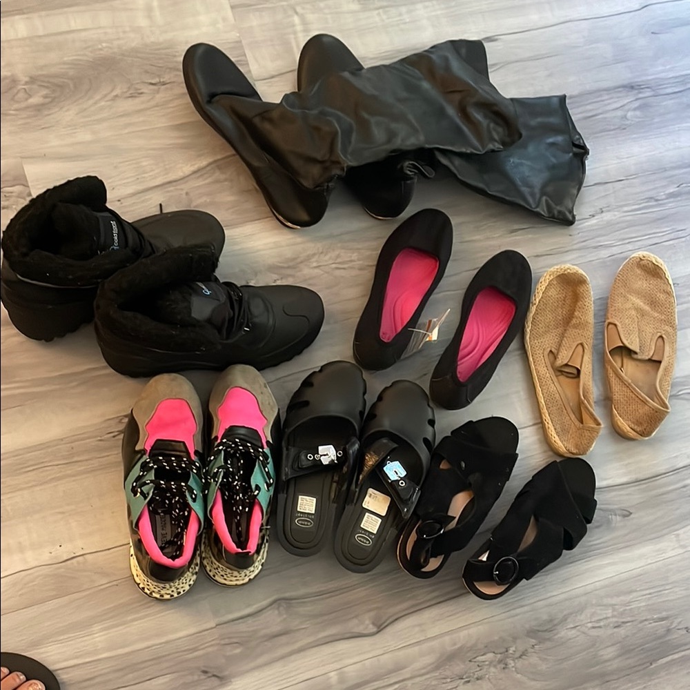 Bundle ofof shoes all Size 8.5 except for the Croc Shoes w/tag Size 7